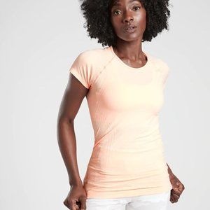 NWT ATHLETA Speedlight TEE Beach Peach MEDIUM